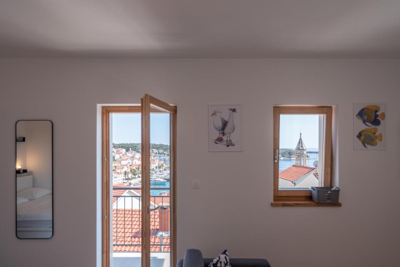 Brand New Apt W Balcony & Perfect Seaview At Center Hvar Town Bagian luar foto