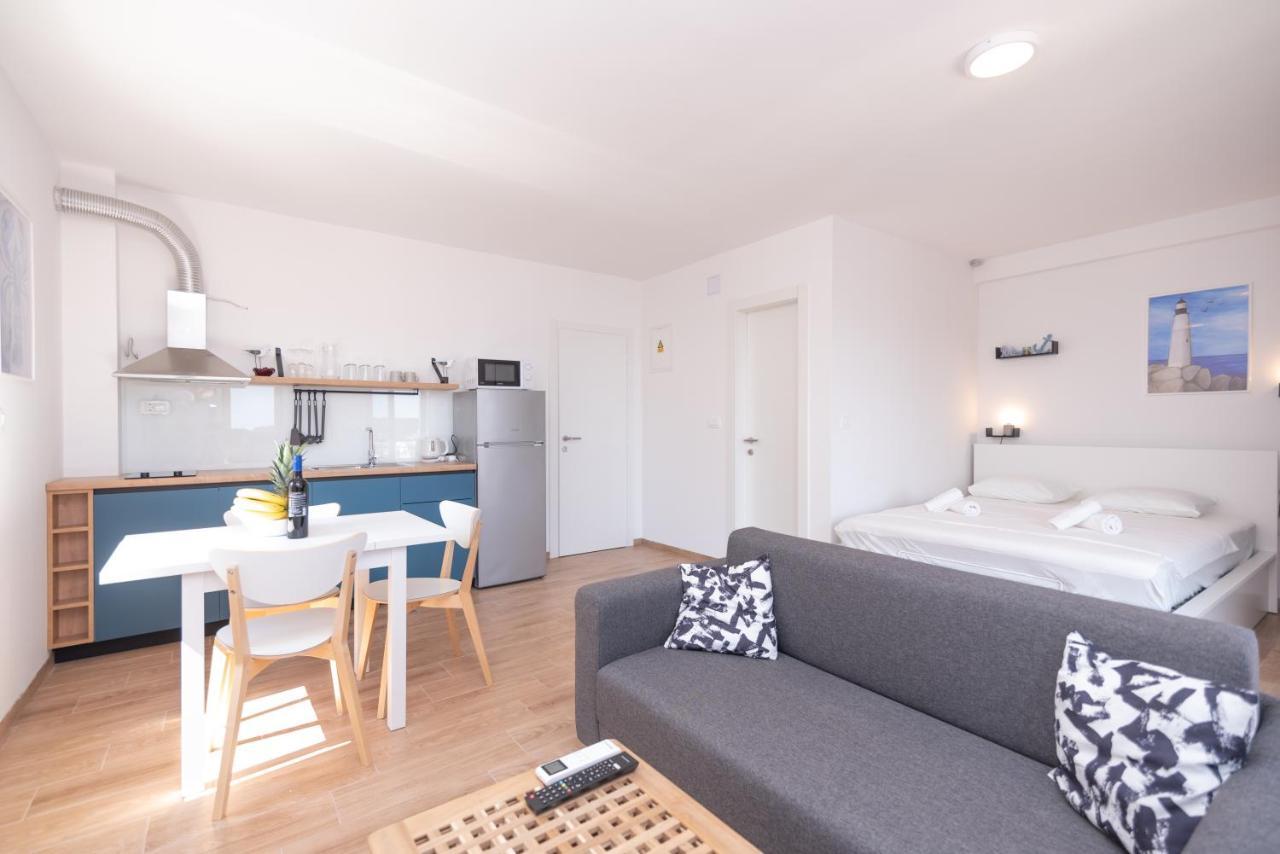 Brand New Apt W Balcony & Perfect Seaview At Center Hvar Town Bagian luar foto